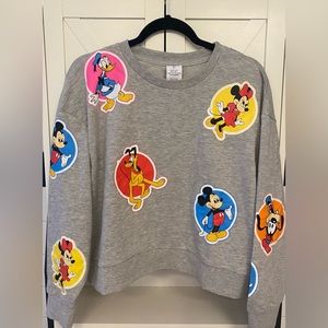 Disney Vault Collection NWT Adult Large cropped sweatshirt